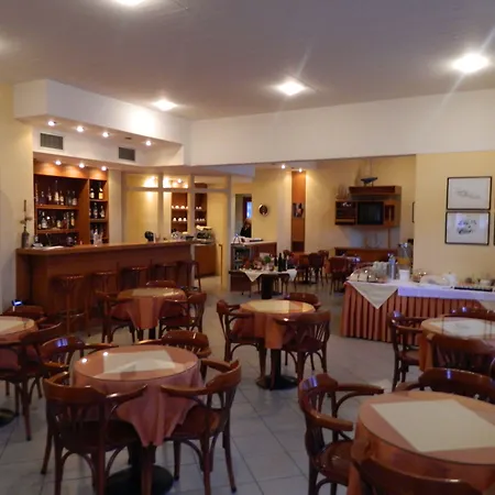 The Flower Of Otel Monemvasía