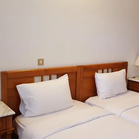 The Flower Of Hotel 3*