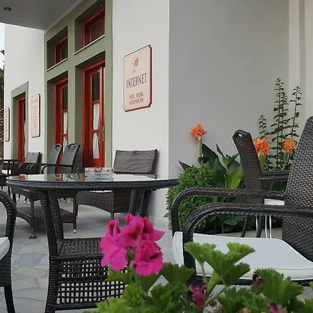 The Flower Of Hotel Monemvasía