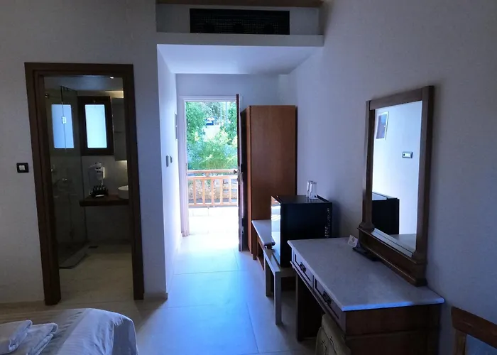 The Flower Of Szálloda