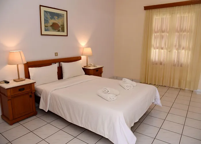 فندق The Flower Of Monemvasía