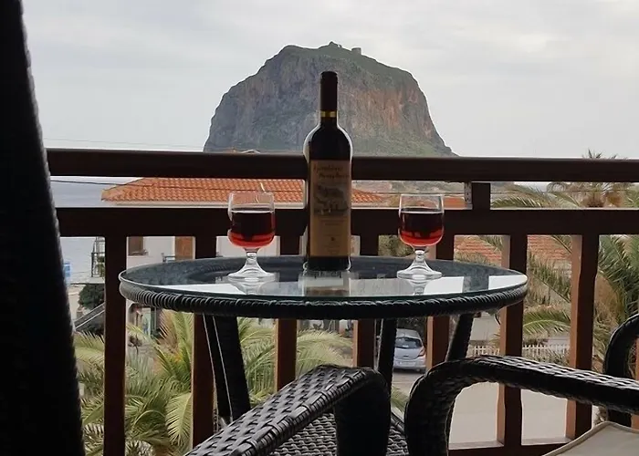 The Flower Of Szálloda 3*